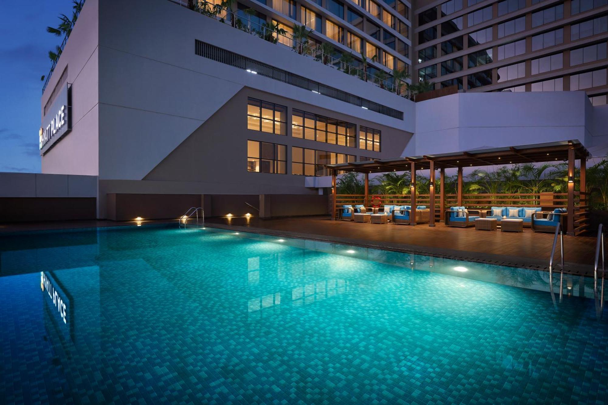 Hyatt Place Вадодара Екстериор снимка